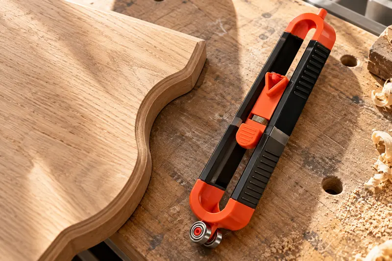 Adjustable Contour Scribing Tool — Shaped Edge Reference