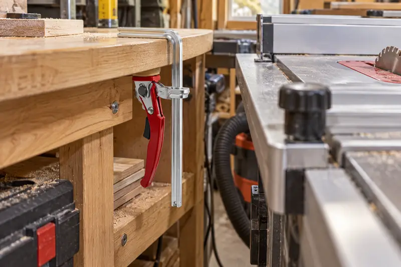 Ratchet Guide Rail Clamp — Cramped Work Area