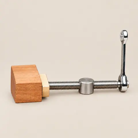 Bench Dog Clamp