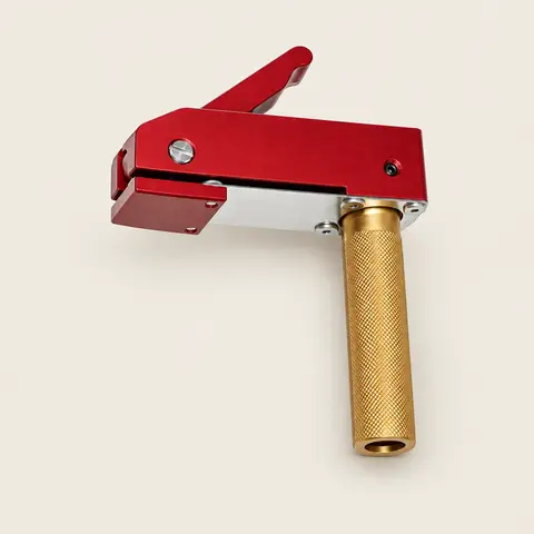 Workbench Hold-Down Clamp